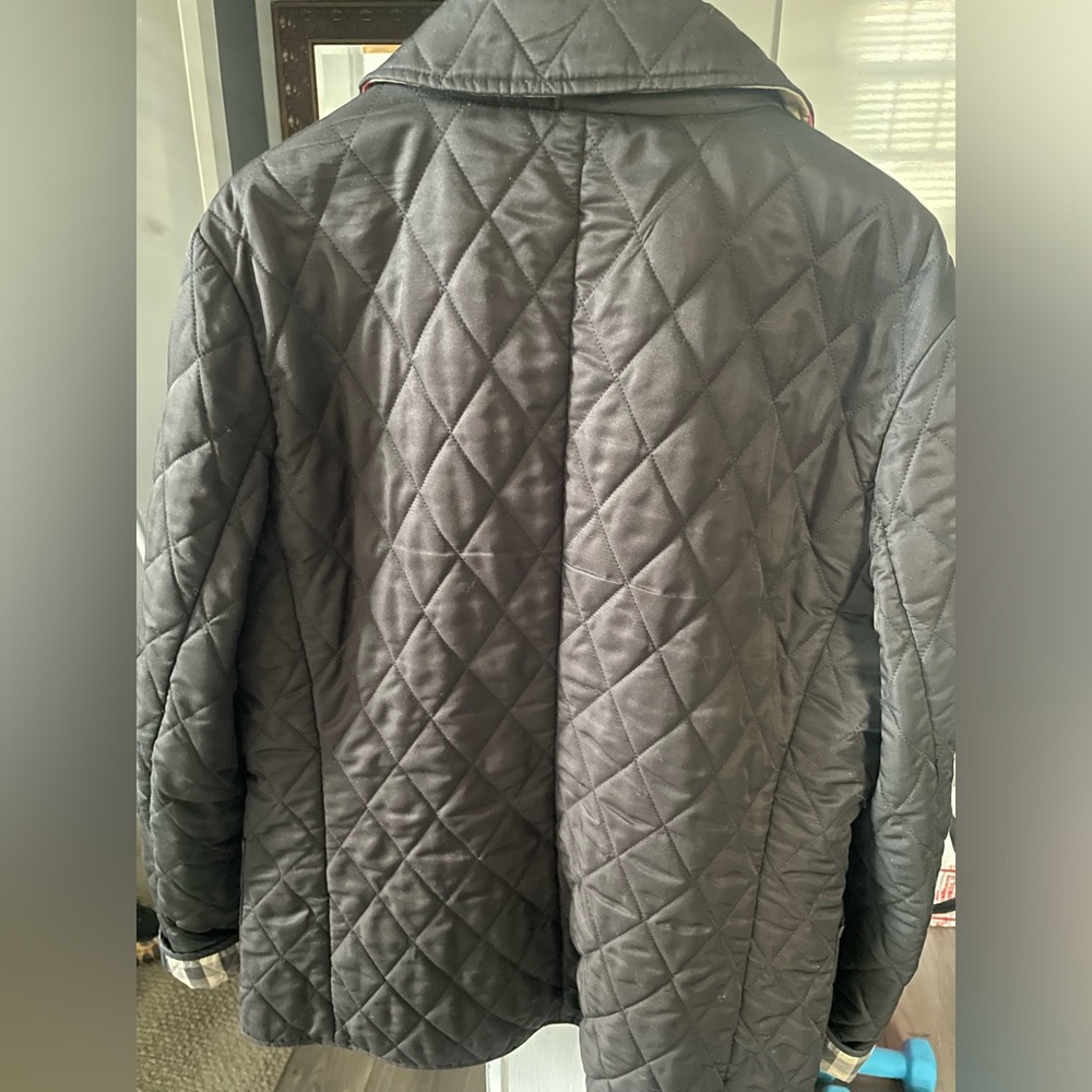 Burberry quilted woman’s jacket